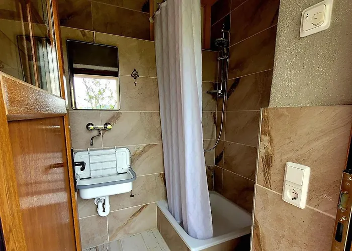 Apartment Pods Alte Schule Elchweiler